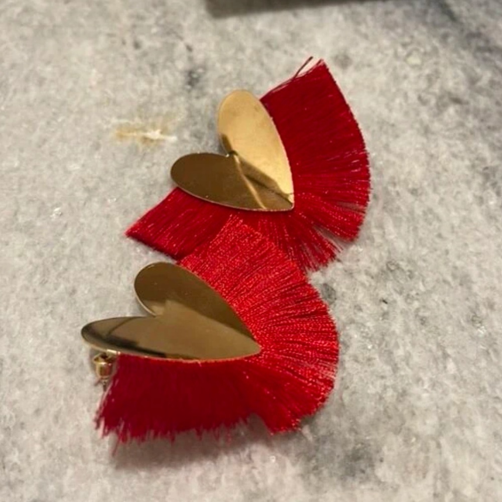 7/$35♥️Luxe Golden Fringed Hearts | Red Fringe Tassel Dramatic Bold Statement ♥️ - Picture 10 of 12